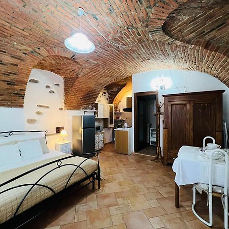 Monolocale Viverone Lake Rooms Zewnętrze zdjęcie