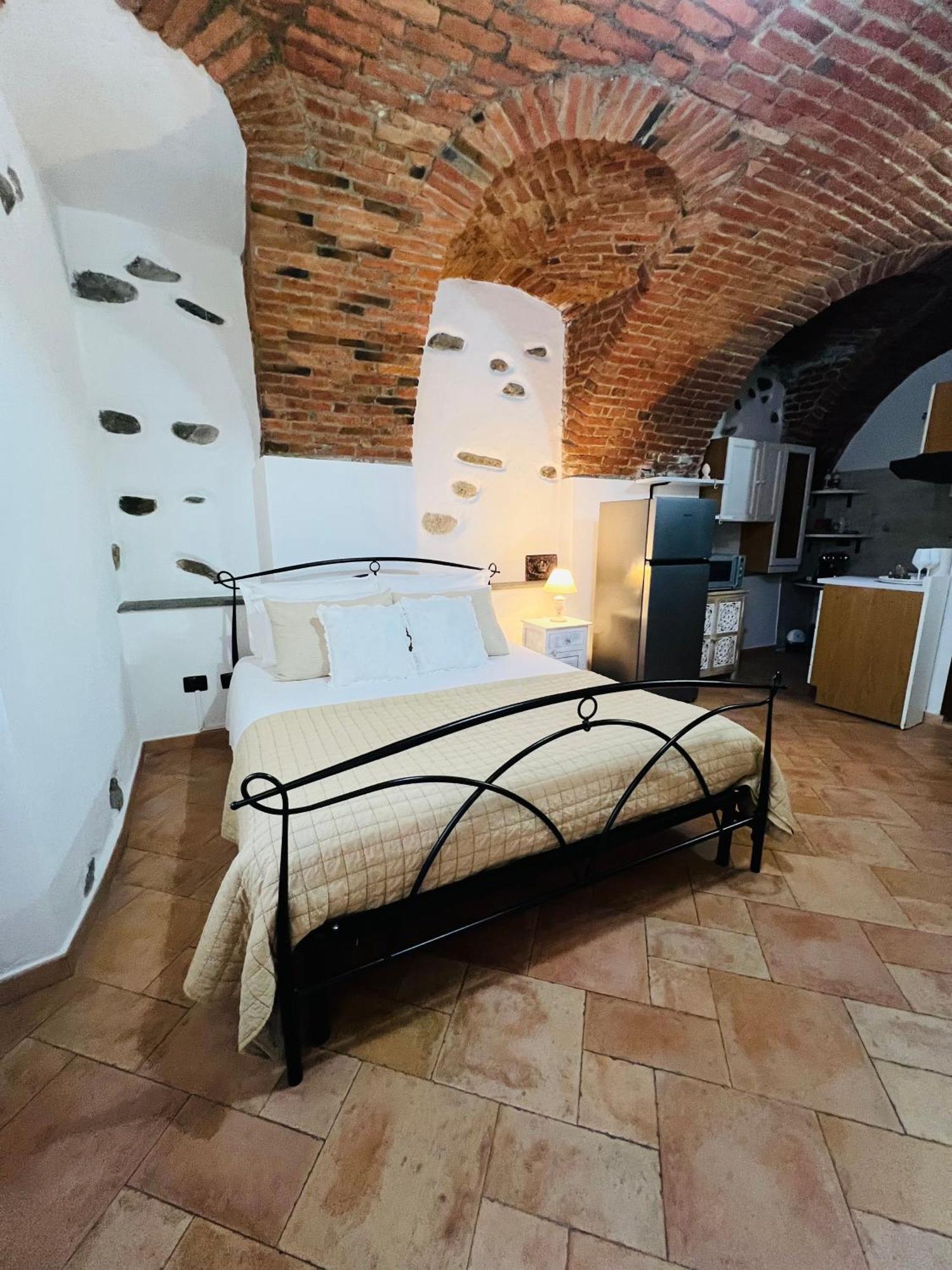 Monolocale Viverone Lake Rooms Zewnętrze zdjęcie